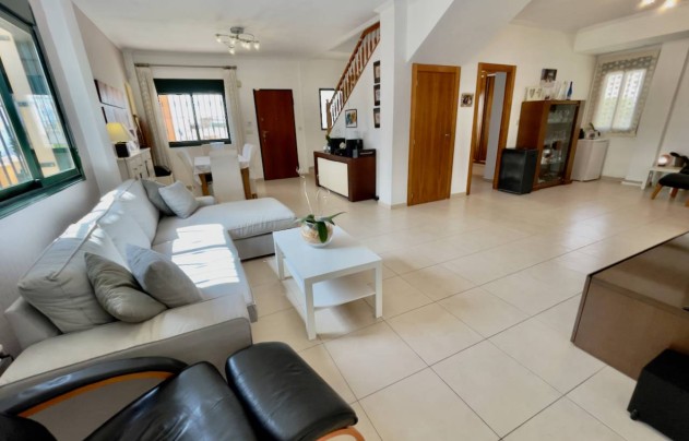Herverkoop - Villa - Ciudad Quesada - La Fiesta