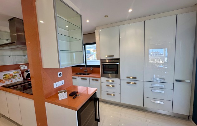 Herverkoop - Apartment - Guardamar del Segura - Marjal Beach