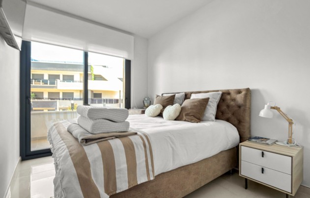 Herverkoop - Apartment - Orihuela Costa - Playa Flamenca