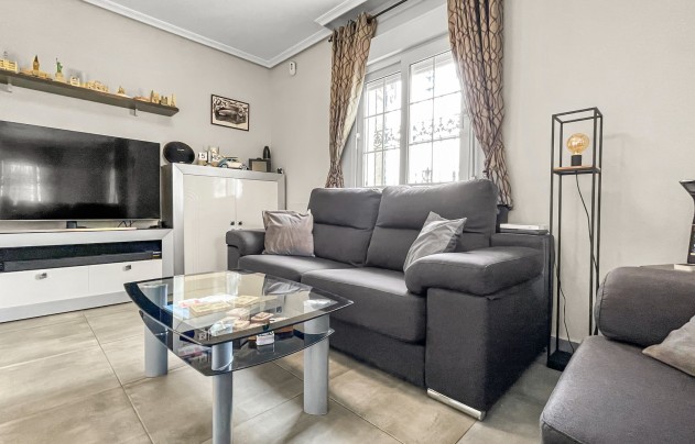Herverkoop - Villa - Orihuela Costa - Los Dolses