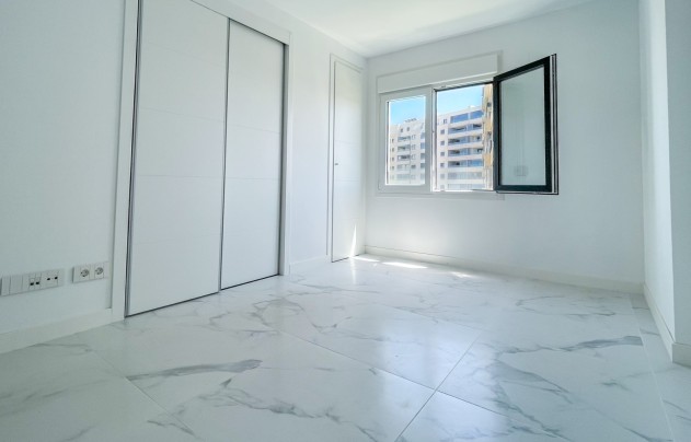 Herverkoop - Apartment - Orihuela Costa - Punta Prima