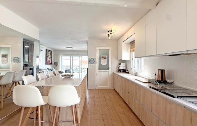 Herverkoop - Villa - Orihuela Costa - Villamartín