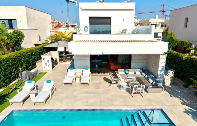Herverkoop - Villa - Los Montesinos - La Herrada