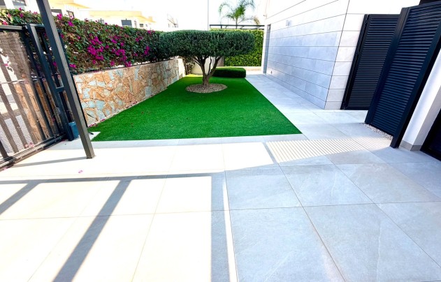 Herverkoop - Villa - Los Montesinos - La Herrada