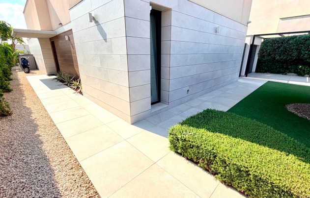 Herverkoop - Villa - Los Montesinos - La Herrada