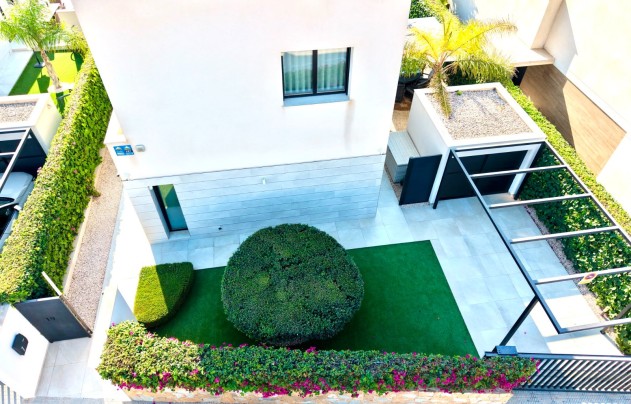 Herverkoop - Villa - Los Montesinos - La Herrada