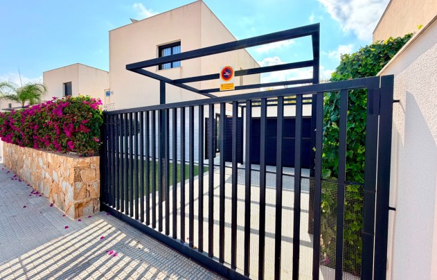 Herverkoop - Villa - Los Montesinos - La Herrada