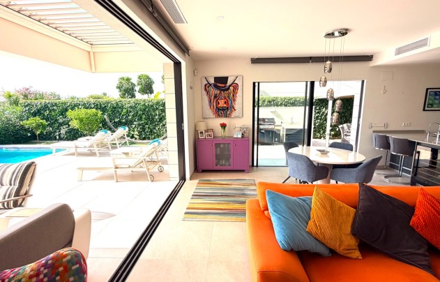 Herverkoop - Villa - Los Montesinos - La Herrada