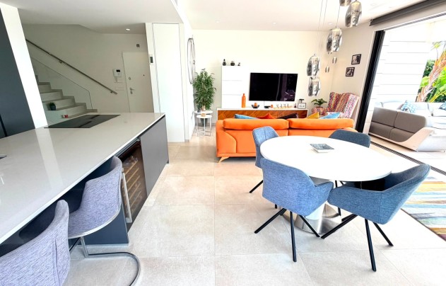 Herverkoop - Villa - Los Montesinos - La Herrada