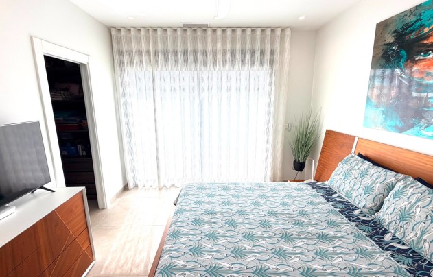 Herverkoop - Villa - Los Montesinos - La Herrada