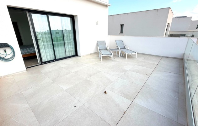 Herverkoop - Villa - Los Montesinos - La Herrada