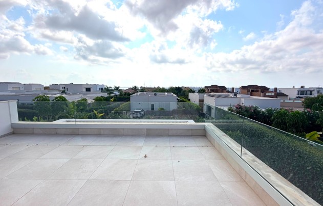 Herverkoop - Villa - Los Montesinos - La Herrada