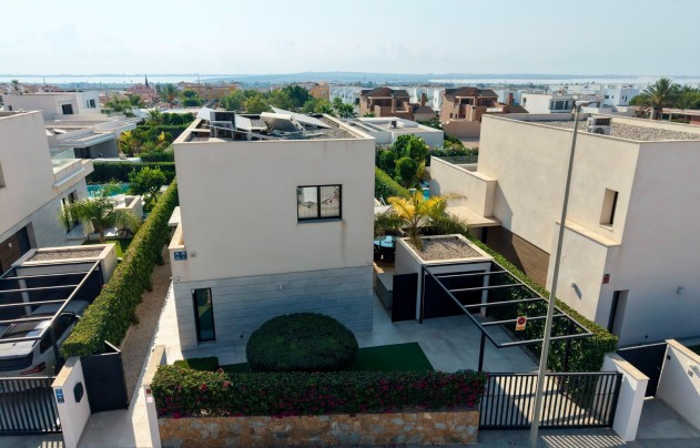 Herverkoop - Villa - Los Montesinos - La Herrada