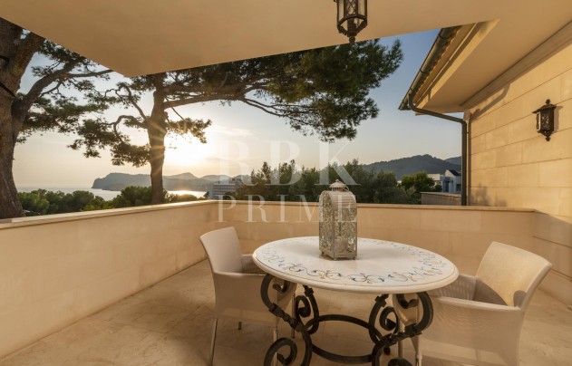 Herverkoop - Villa - Calvià - Peguera