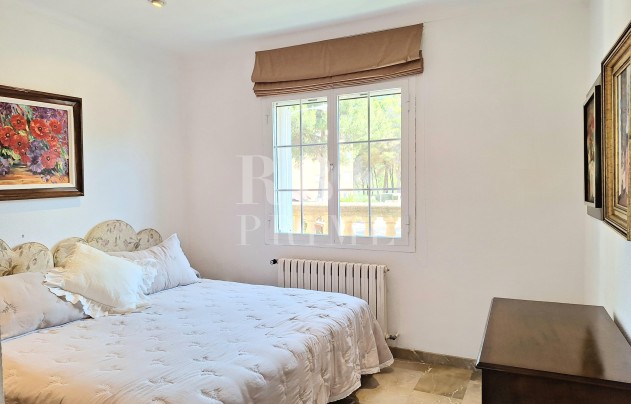 Herverkoop - Villa - Calvià - Peguera