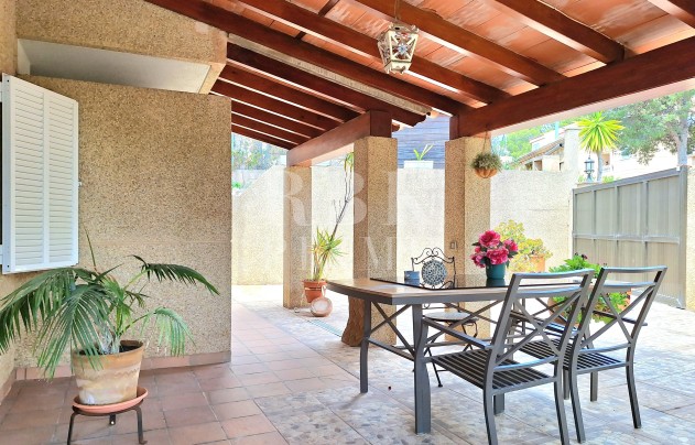 Herverkoop - Villa - Calvià - Peguera