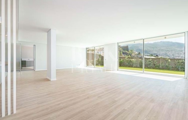 Revente - Apartment - Madeira