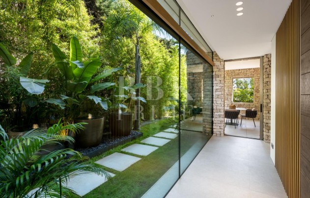 Herverkoop - Villa - Malaga - Nueva Andalucía