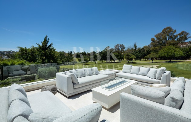 Herverkoop - Villa - Malaga - Nueva Andalucía