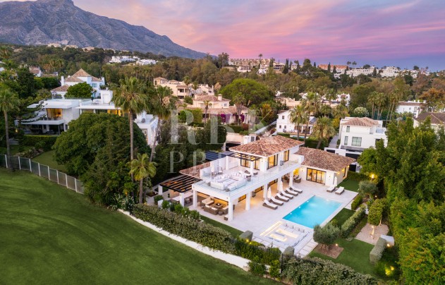 Herverkoop - Villa - Malaga - Nueva Andalucía