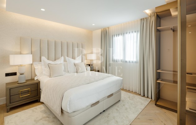 Herverkoop - Villa - Malaga - Benahavís