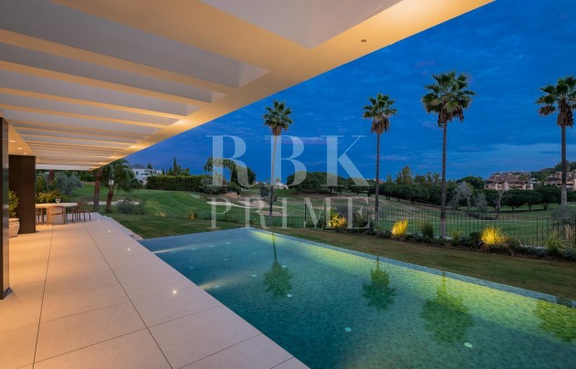 Herverkoop - Villa - Malaga - Nueva Andalucía