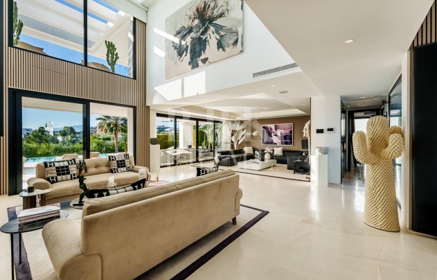 Herverkoop - Villa - Malaga - Nueva Andalucía