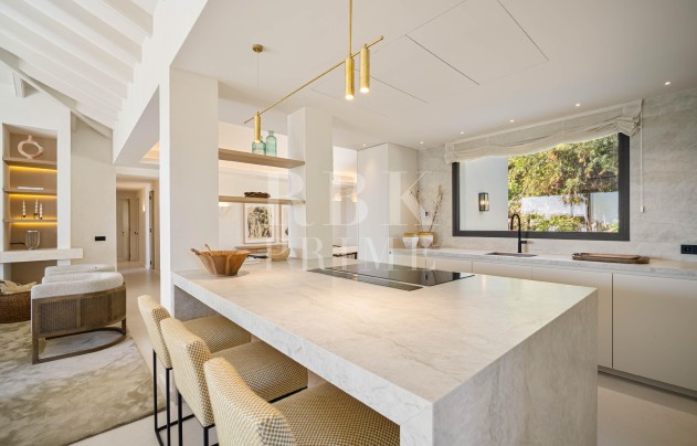 Herverkoop - Villa - Malaga - Nueva Andalucía