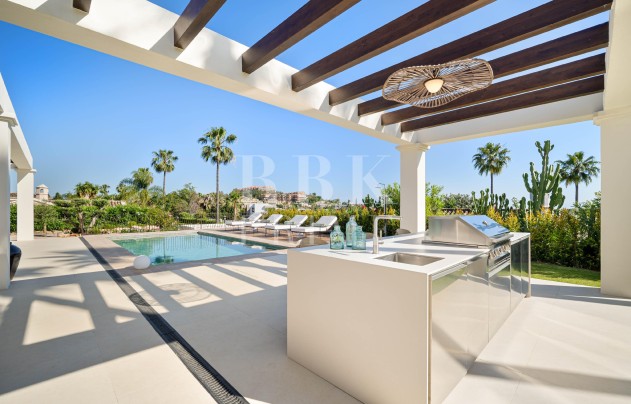 Herverkoop - Villa - Malaga - Nueva Andalucía