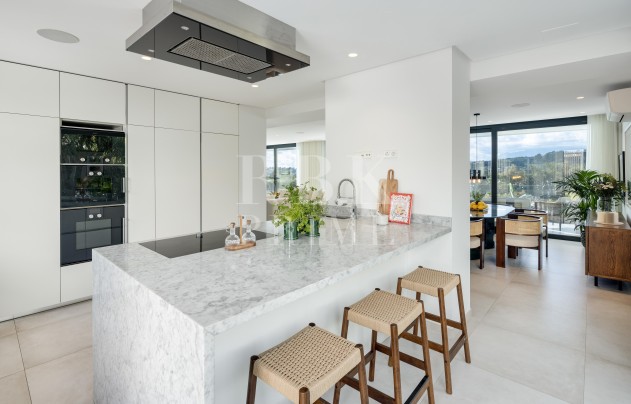 Reventa - Villa - Malaga - Nueva Andalucía
