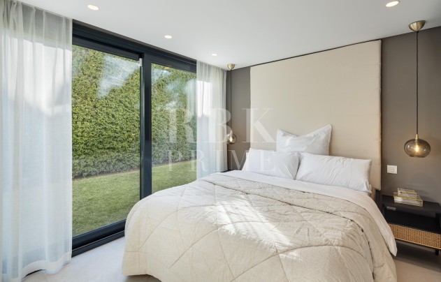 Reventa - Villa - Malaga - Nueva Andalucía