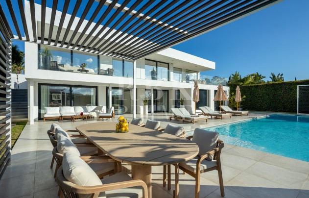 Reventa - Villa - Malaga - Nueva Andalucía