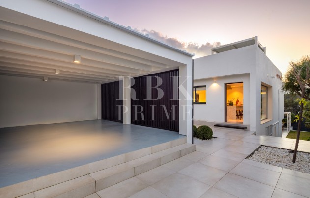 Reventa - Villa - Malaga - Nueva Andalucía