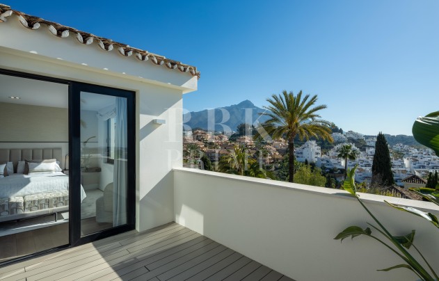 Reventa - Villa - Malaga - Nueva Andalucía