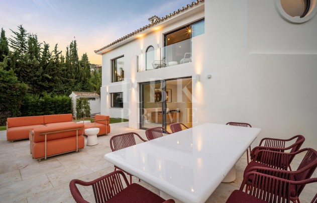 Reventa - Villa - Malaga - Nueva Andalucía