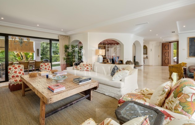 Herverkoop - Villa - Malaga - Benahavís