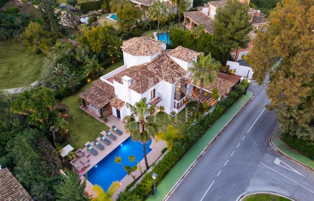 Herverkoop - Villa - Malaga - Benahavís