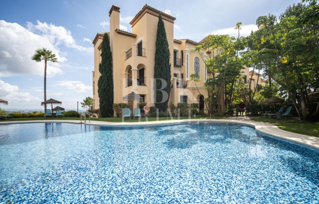 Herverkoop - Apartment - Malaga - Benahavís