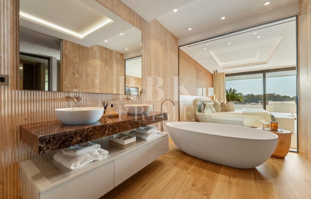 Resale - Apartment - Marbella