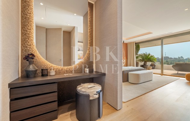 Resale - Apartment - Marbella