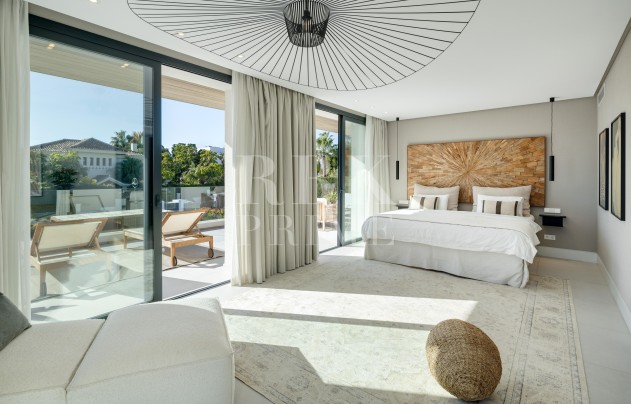 Reventa - Villa - Malaga - Nueva Andalucía