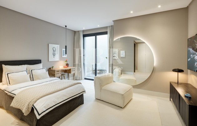 Reventa - Villa - Malaga - Nueva Andalucía