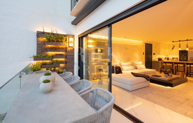 Herverkoop - Apartment - Malaga - Nueva Andalucía