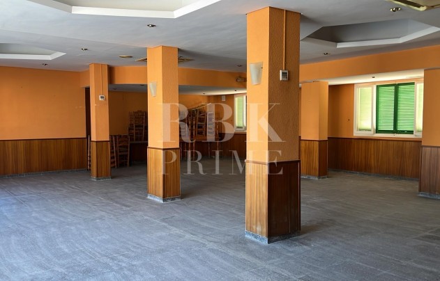 Resale - Commercial - Palma - Gènova
