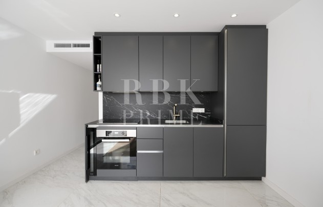 Resale - Apartment - Calvià - Portals Nous
