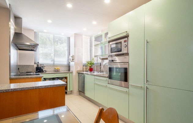 Resale - Apartment - Calvià - Bendinat
