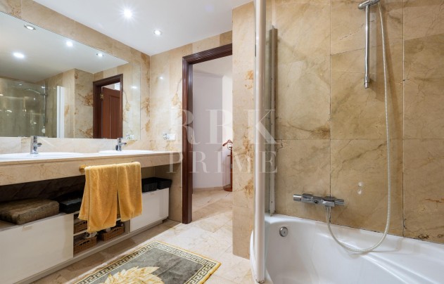 Resale - Apartment - Calvià - Bendinat