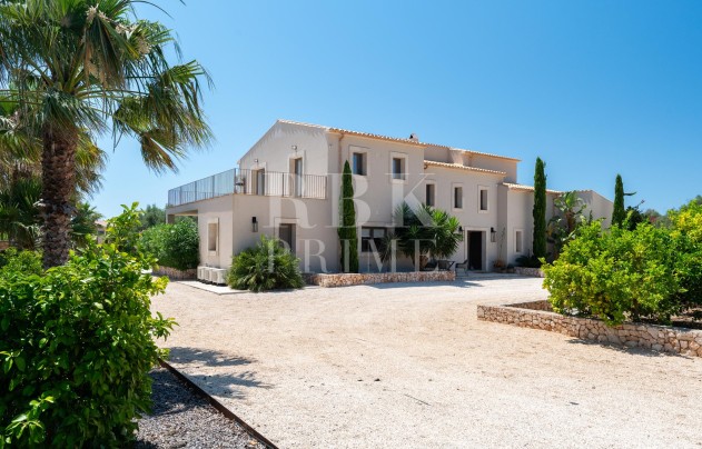 Resale - Villa - Manacor - Cales de Mallorca