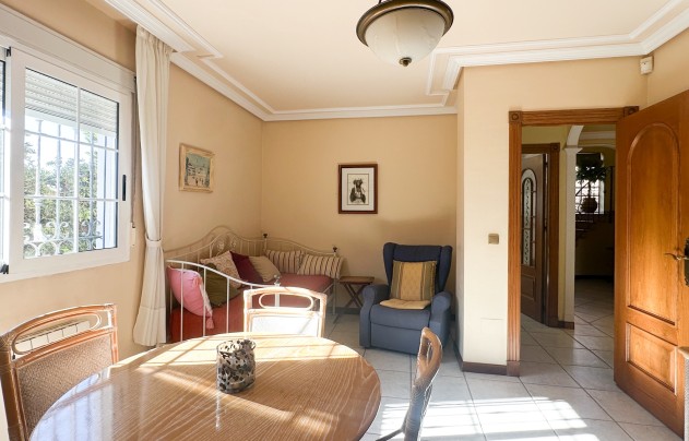 Resale - Villa - La Mata
