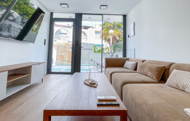 Revente - Maison - Torrevieja - Nueva Torrevieja - Aguas Nuevas